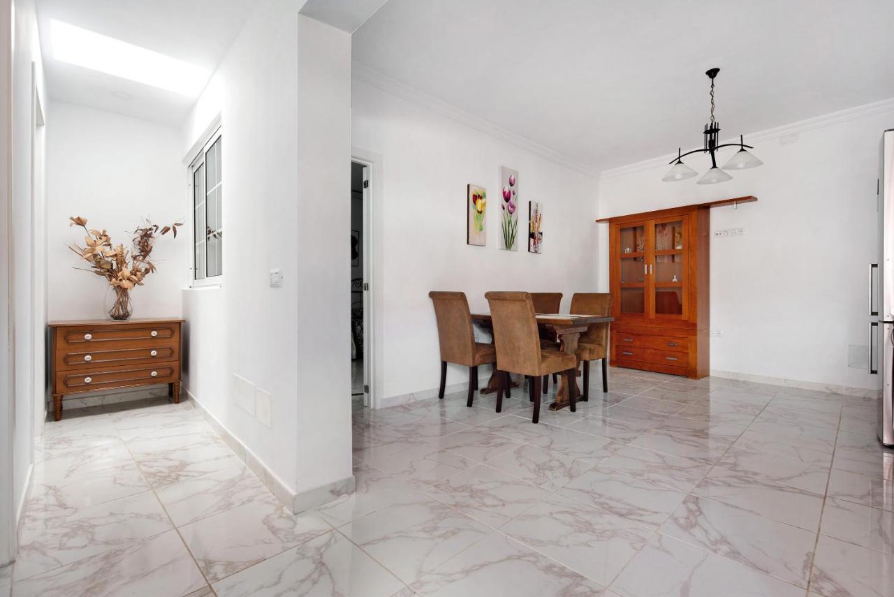 Villa Casa Auxilia à Araya  Extérieur photo